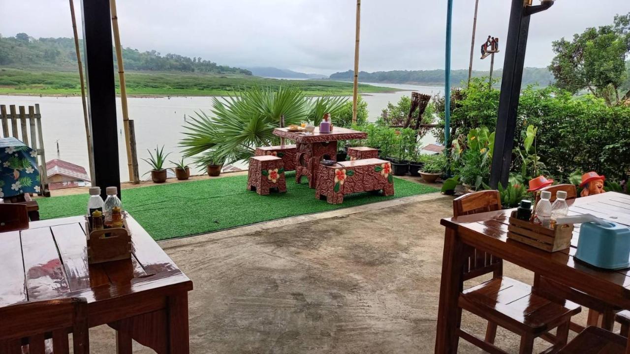 סונגקלה בורי Baan Dongsak River View מראה חיצוני תמונה