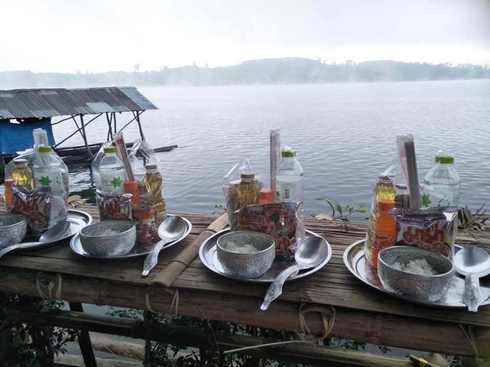 סונגקלה בורי Baan Dongsak River View מראה חיצוני תמונה